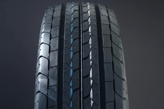 205/75R16 BRIDGESTONE R660 DURAVIS C-D�CK AVM i gruppen D�CK / SOMMARD�CK hos Svenska Gummihuset AB (S1620575BRIDURAVM)