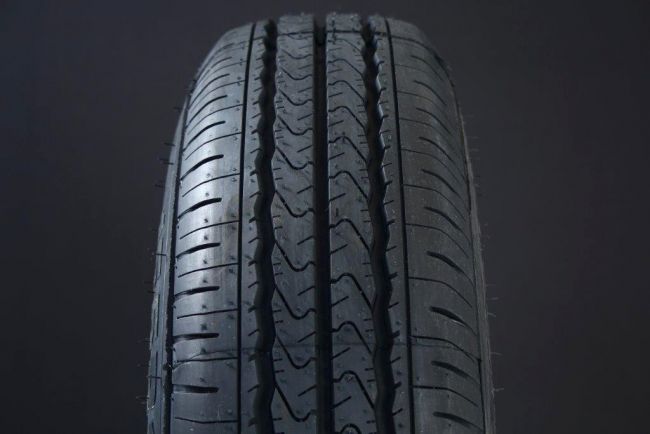175/65R14 LINGLONG GREENMAX VAN C-DCK i gruppen DCK / SOMMARDCK hos Svenska Gummihuset AB (S1417565LLGRE)