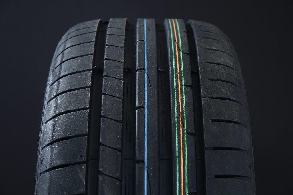 DUNLOP 225/55R19 SP SPORTMAXX 4本 YA1075｜タイヤ