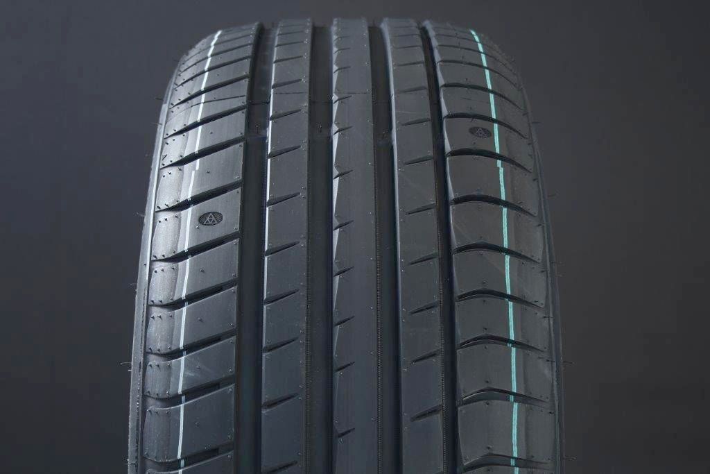 235/35R19 2本 TRIANGLE EffeX Sport TH202 235/35R19 Triangle EffeXSport TH202 91Y XL RP • MMK Riepas
