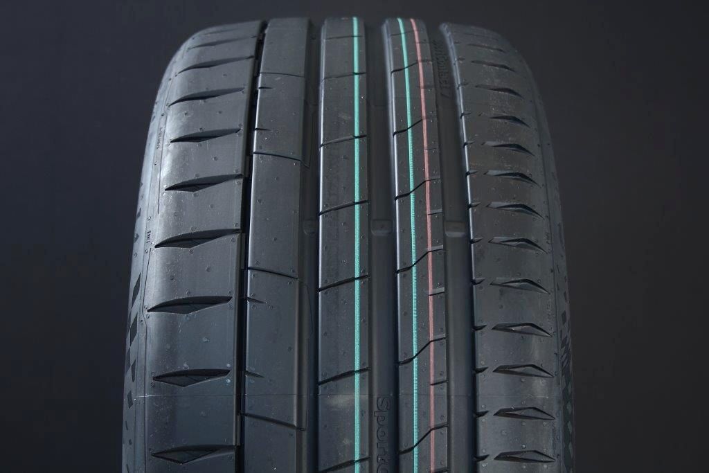 Köp 285/30R22 CONTINENTAL SPORT CONTACT 7 till bra pris - Svenska