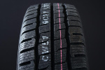 225/65R16 KUMHO CW51 C-DCK FRIKTION OUTLET i gruppen OUTLET hos Svenska Gummihuset AB (OF1622565KUMHCW51)