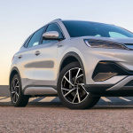 MAK Kassel Black Polished 7,5X18 i gruppen F�LGAR / ALUMINIUMF�LGAR hos Svenska Gummihuset AB (A181005M75KASBP571)