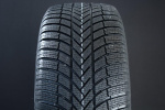 165/60R15 BRIDGESTONE BLIZZAK LM005 FRIKTION i gruppen DCK / VINTERDCK FRIKTION hos Svenska Gummihuset AB (F1516560BRIBLILM005)